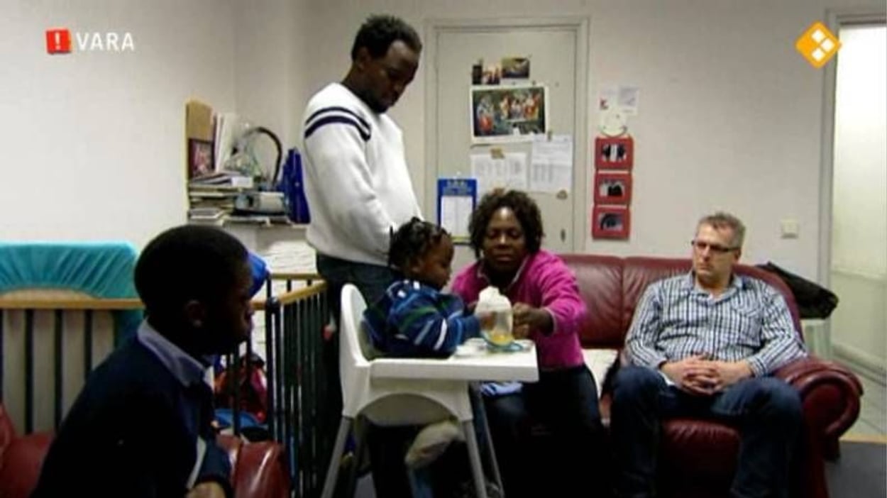 De minister voor Immigratie en Asiel geeft antwoord - Zembla - BNNVARA