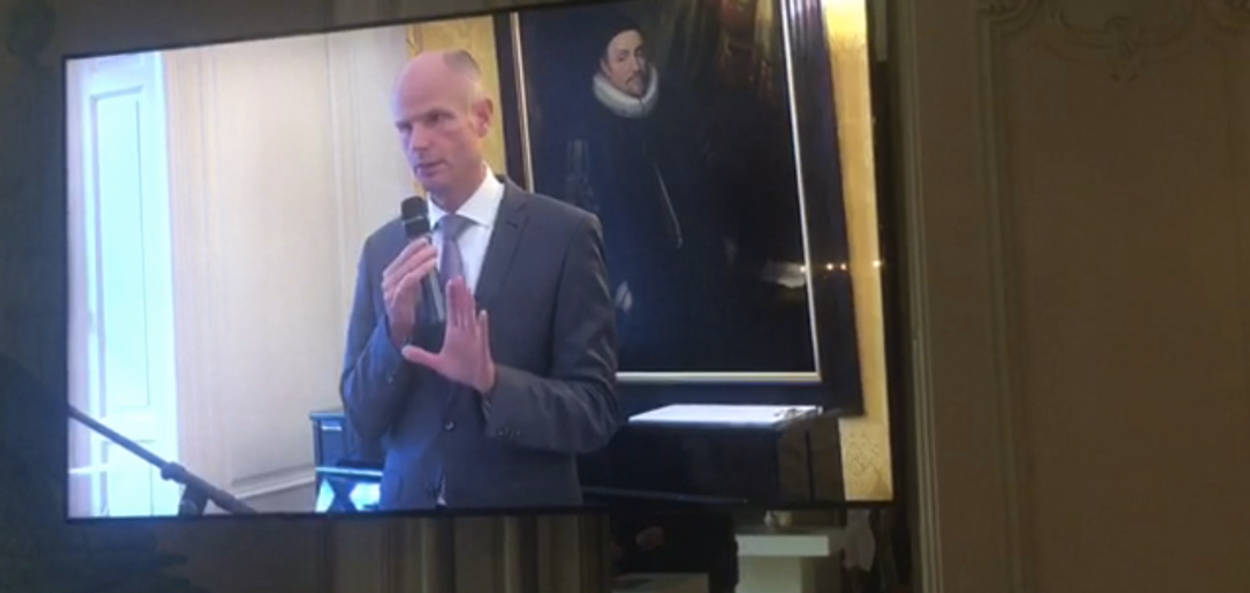 Stef Blok op beeld