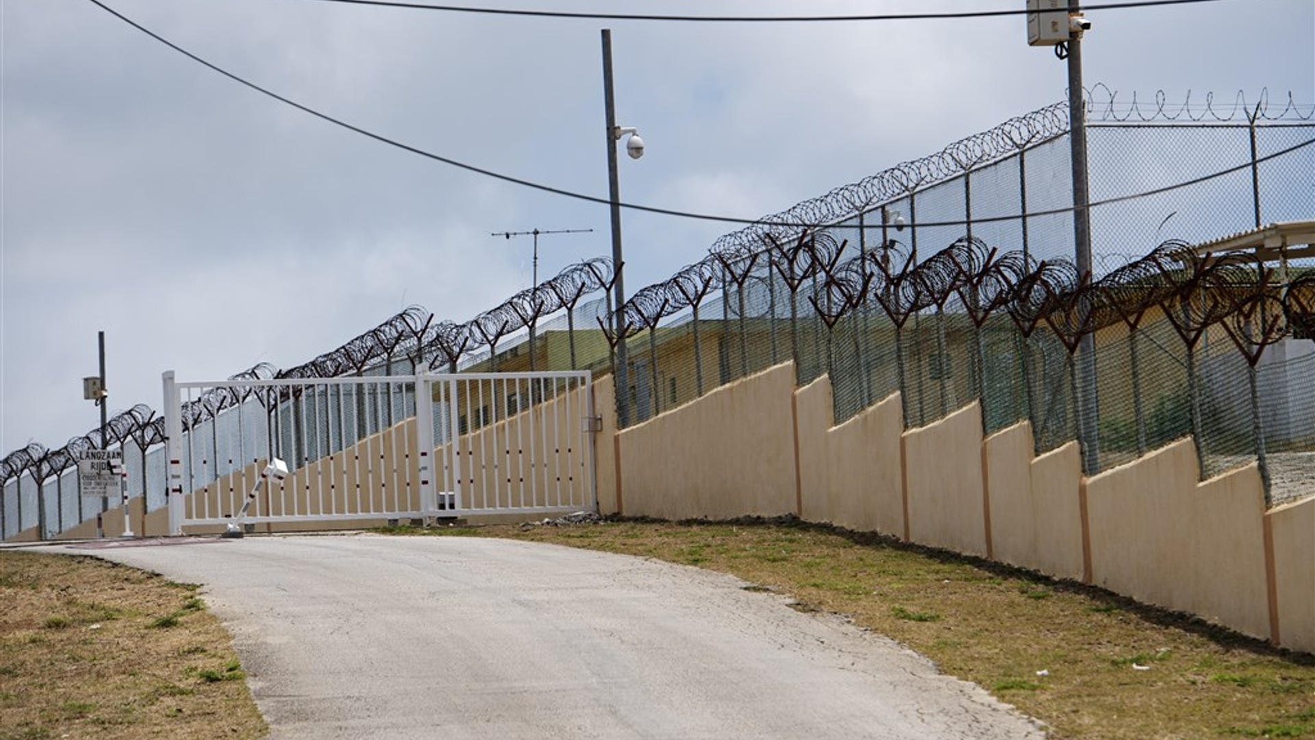gevangenis curacao venezuela anp